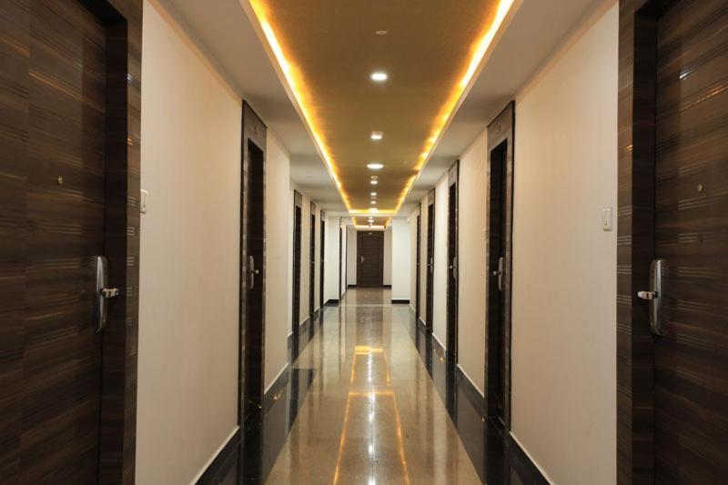 Hotel Sai International 첸나이 외부 사진